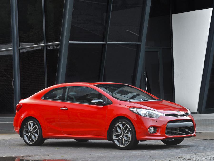  Kia Cerato Koup 2014 года  (ZA) (фото 8 из 30)